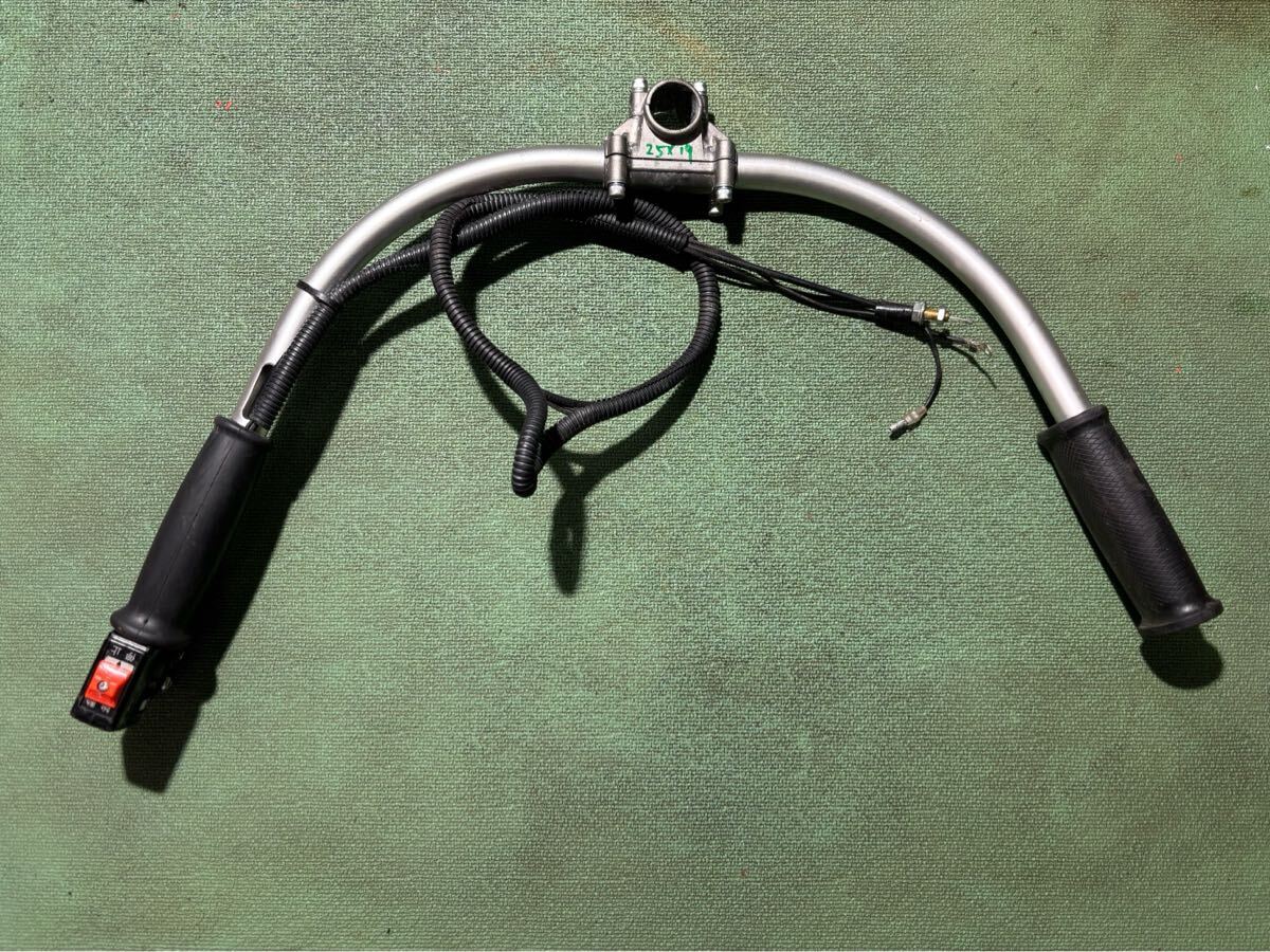 草刈機刈払機部品 両手ハンドル パイプ径25mm×19mm やまびこ 共立 新ダイワ リョービ 拍卖