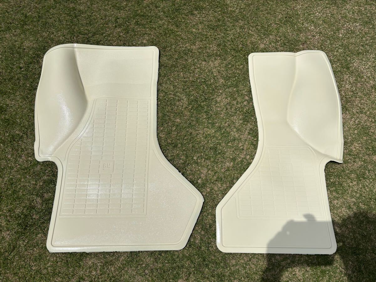 ★送料無料 廃番 GM純正 シボレー アストロ 1985ー2005年 フロアーマット 2枚 GMC サファリ アメ車 クレーガー デイトナ バセット レカラ拍卖