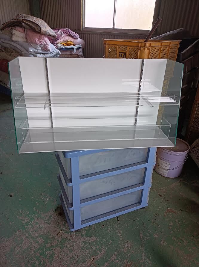 コレクション棚 ◆ 幅90 奥33 縦45 【保管 倉庫】拍卖