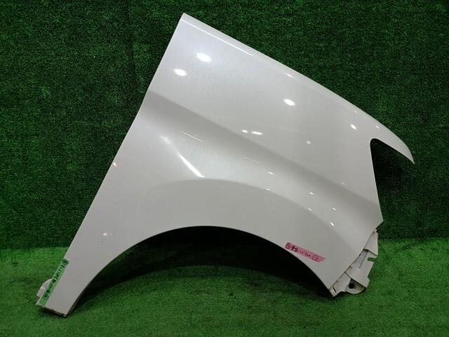タント DBA-LA600S 右フロントフェンダー 53801-B2050拍卖