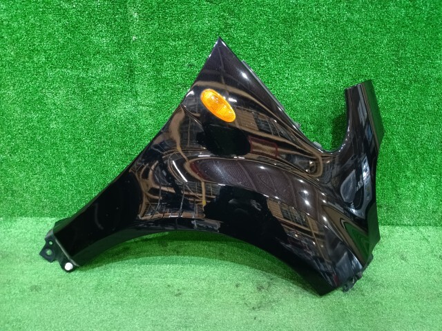 アイ CBA-HA1W 右フロントフェンダー 5220B634 5220F624拍卖