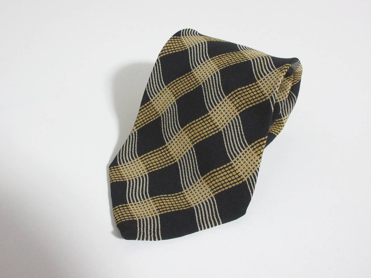 GIORGIO ARMANI ジョルジオアルマーニ ヴィンテージ シルク100% ネクタイ ブラック yg7036拍卖