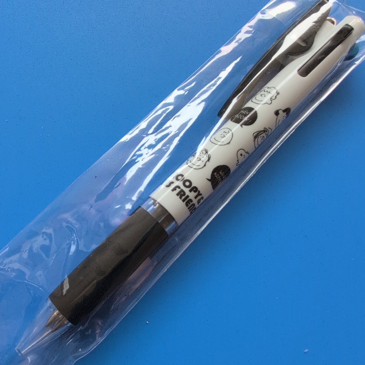 ★スヌーピー★ジェットストリーム★3色ボールペン★白・黒★フレンズ・ちらし柄★レア!!拍卖