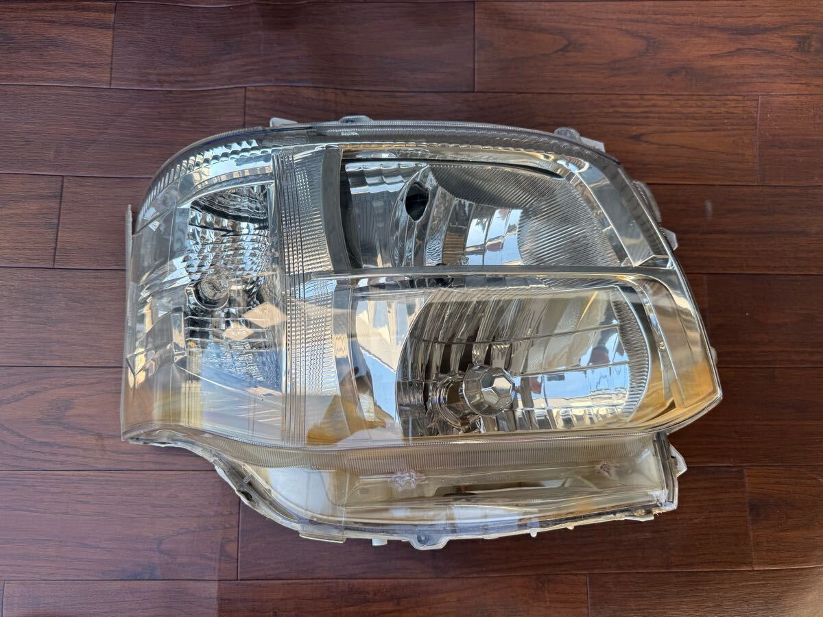 ジャンク トヨタ 社外 200系 ハイエース 3型 キセノン HID ヘッドライト 右 運転席側 単品 PH25042401拍卖