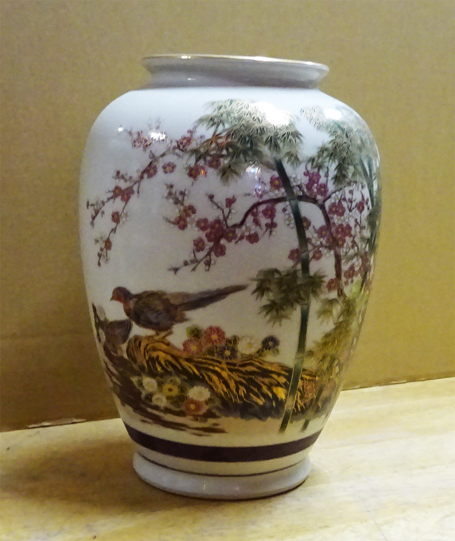 花瓶★焼き物★直径最大約18cm高さ約25cm拍卖