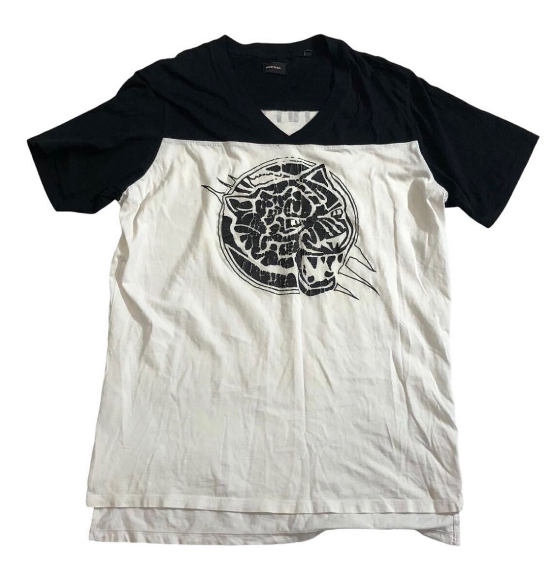 送料無料 ■ DIESEL ディーゼル ■ フロント ビッグ タイガー プリント Vネック 半袖 Tシャツ ホワイト×ブラック M拍卖