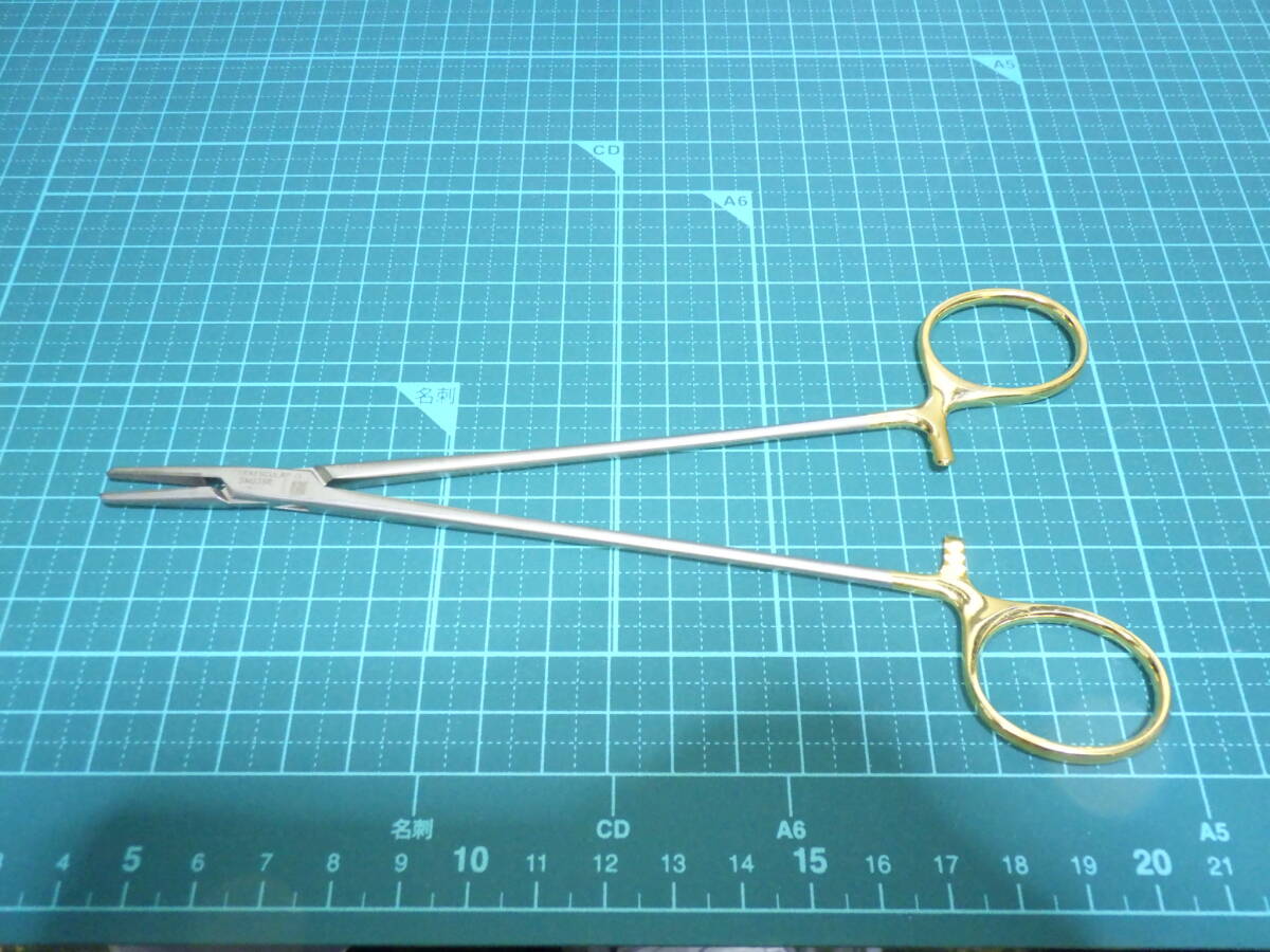 A1088# 手術診療器具 整形外科 AESCULAP BM035R 2412X 18 鉗子 ピンセット ステンレス 持針器 医療器具 タオル鉗 外科剪刀拍卖