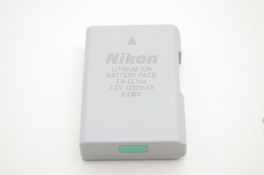 ★送料無料★Nikon EN-EL14a ニコン バッテリー 現状渡し B294拍卖