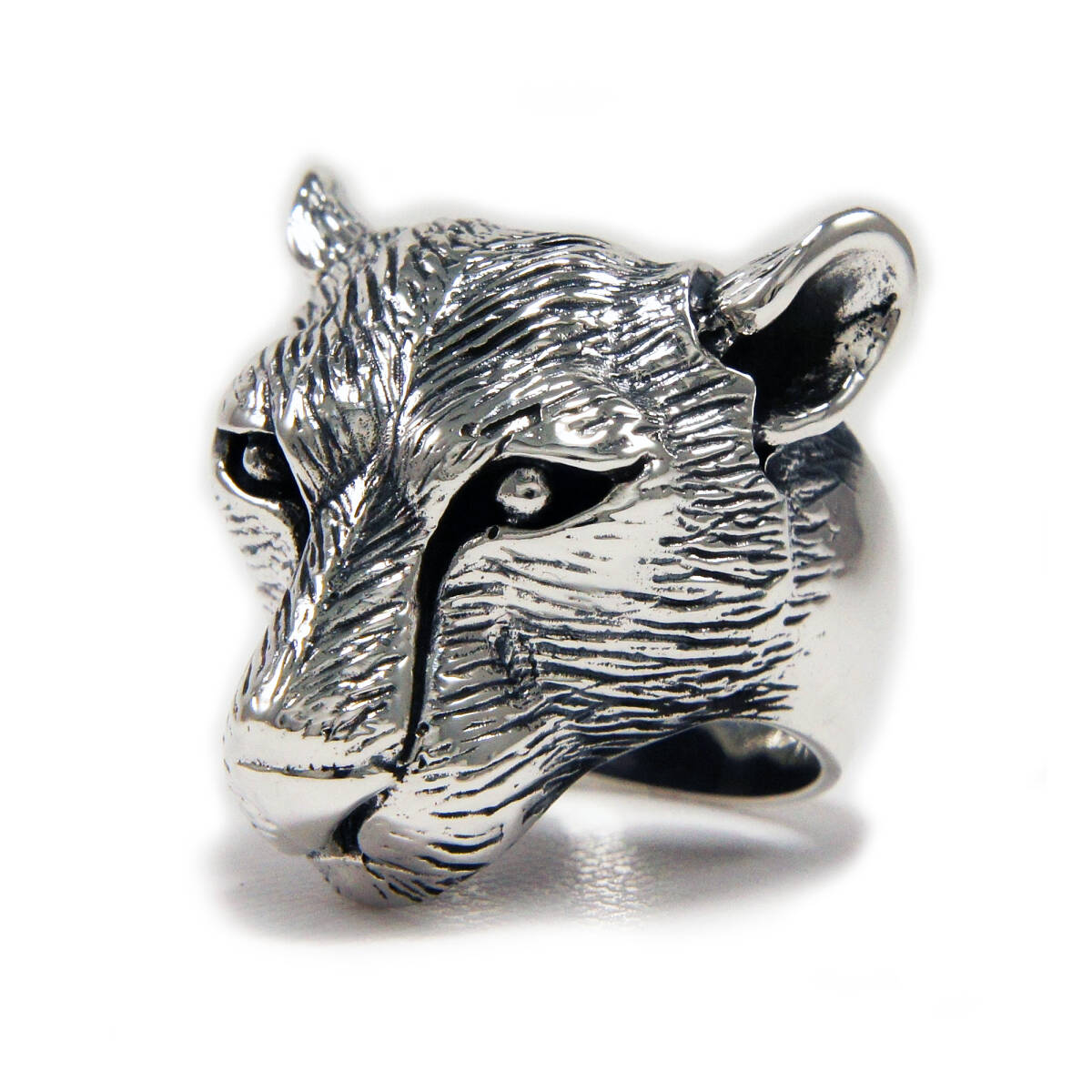 26号 パンサー925シルバー リング 925刻印あり 品番 : CS-R019拍卖