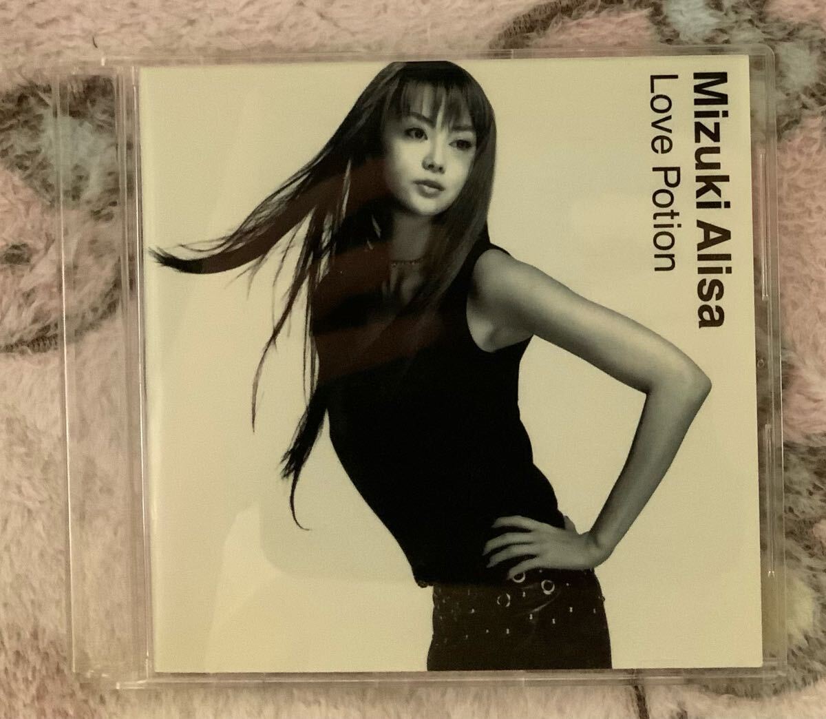 シングルCD 観月ありさ Love Potion ドラマ ナースのお仕事 3 主題歌拍卖