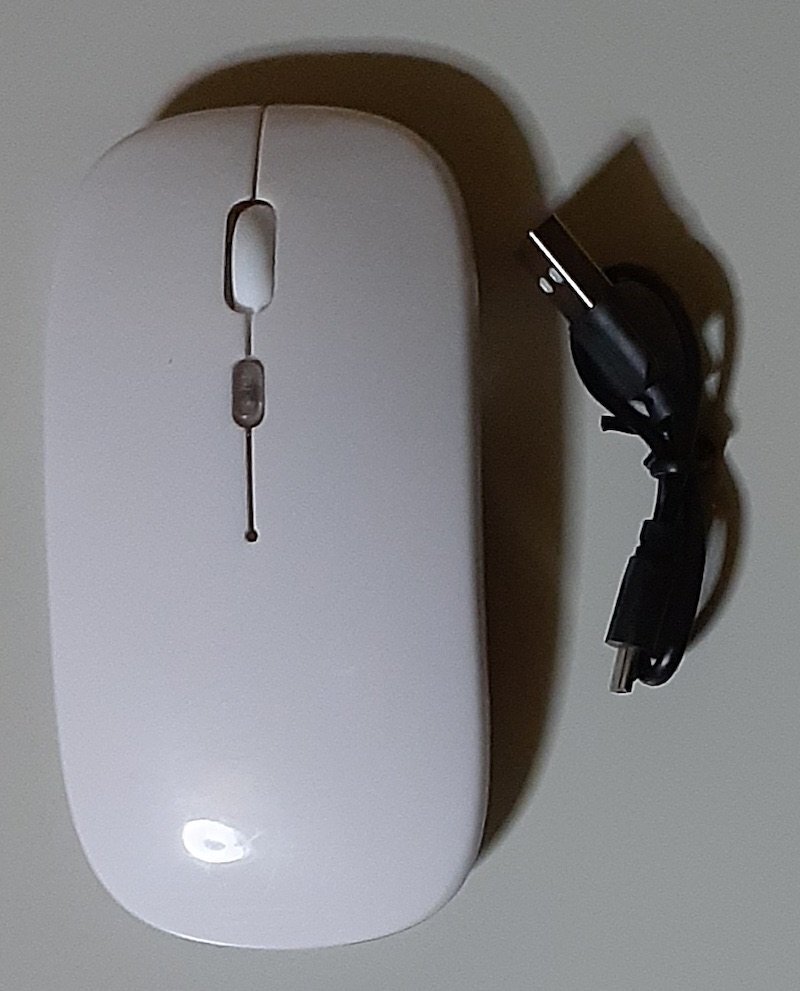 5255 未使用 2WAY Wireless Mouse USB充電式 Dual Mode ワイヤレスマウス 2.4GHzUSB受信器 / Bluetooth ホワイト Mac/Win拍卖
