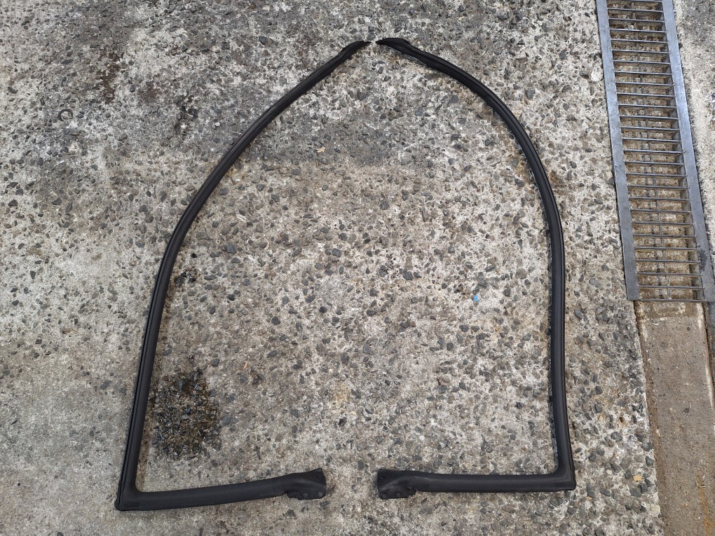 180SX ドア内側、車体側モール No.29拍卖