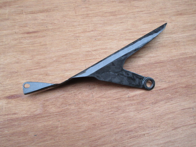 YZF-R1 15- ドライカーボンチェーンカバー 2CR拍卖