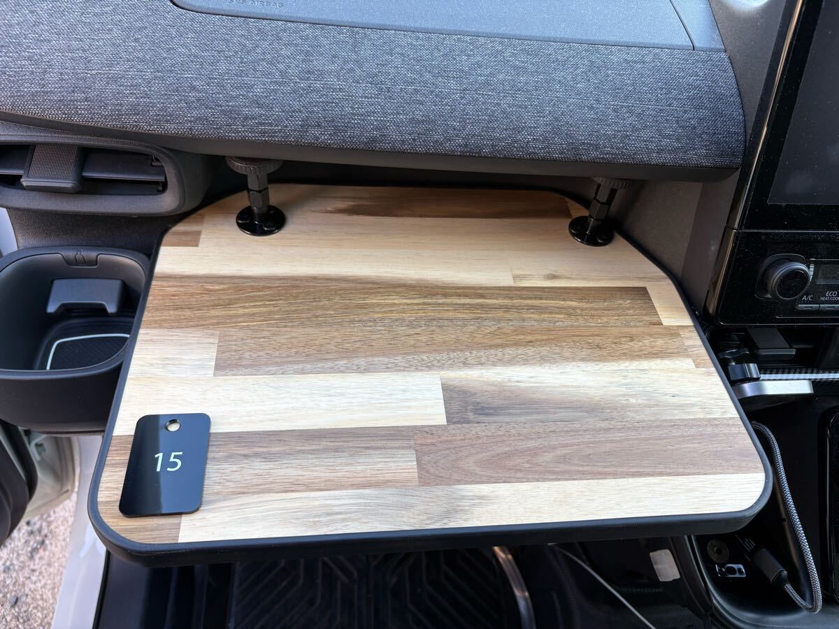 新型シエンタ 10系 カフェ風テーブル拍卖