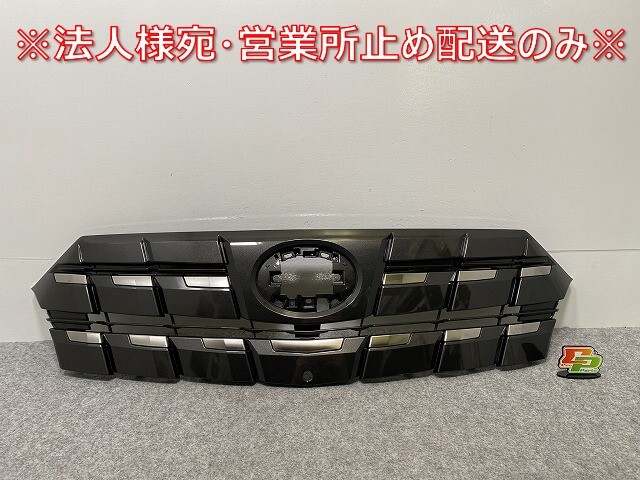 新車取り外し!アルファード 40/AGH40W/AGH45W 純正 フロント グリル/ラジエーターグリル カメラ穴付 53111-V2010 ガンメタ トヨタ(141707)拍卖