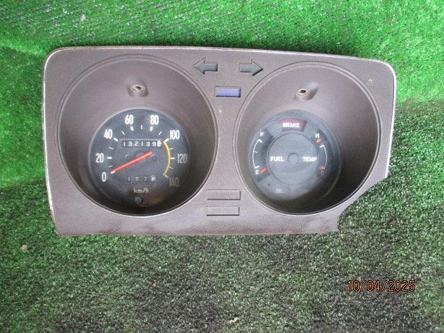 (0367)RH30 ハイエース メーター拍卖