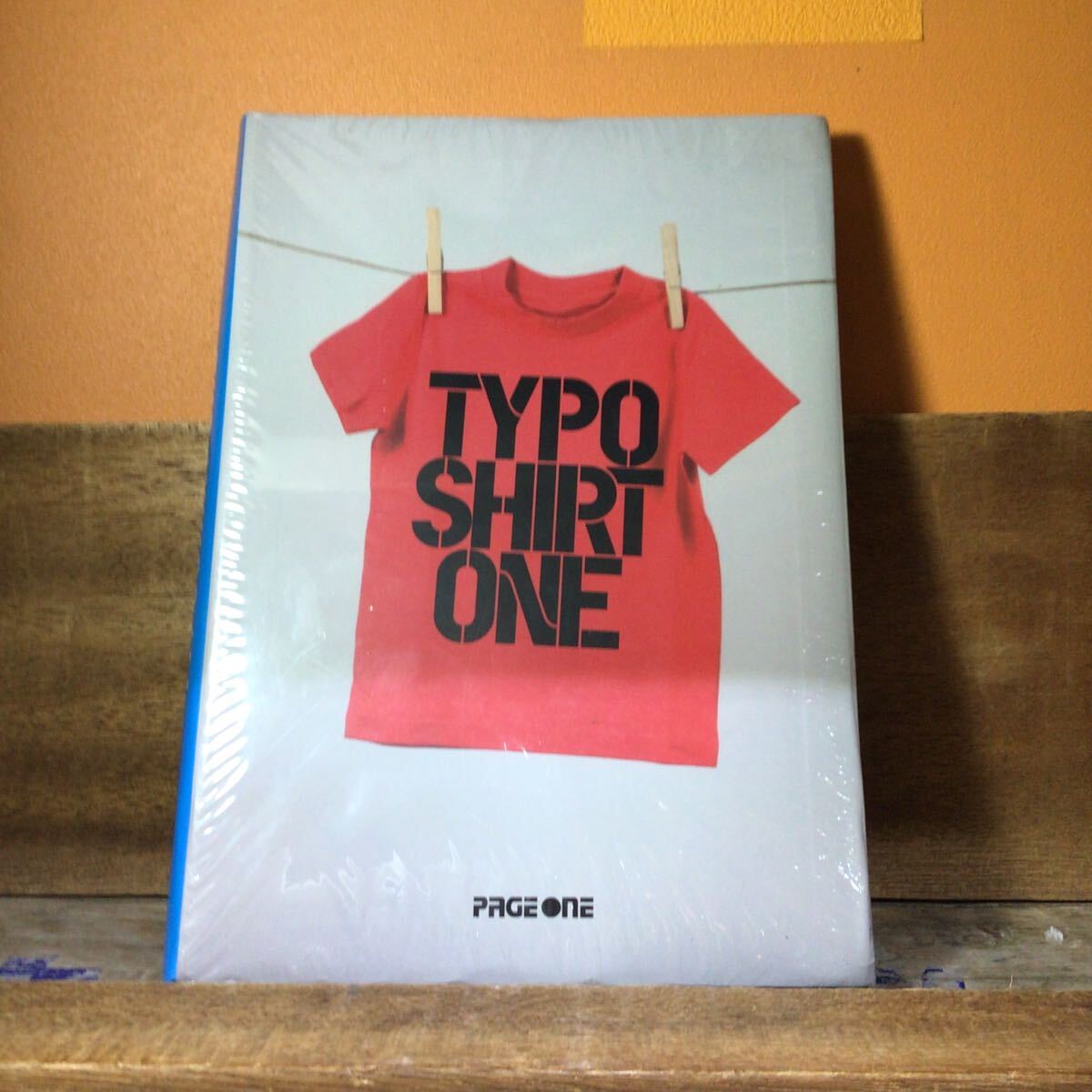 TYPO SHIRT ONE シュリンクは後付です。拍卖