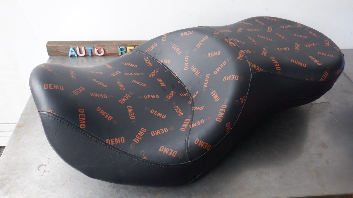 美品!ハーレー☆ダイナモデル/’06~☆サンダウナーディープバケットシート☆DEMOシート拍卖