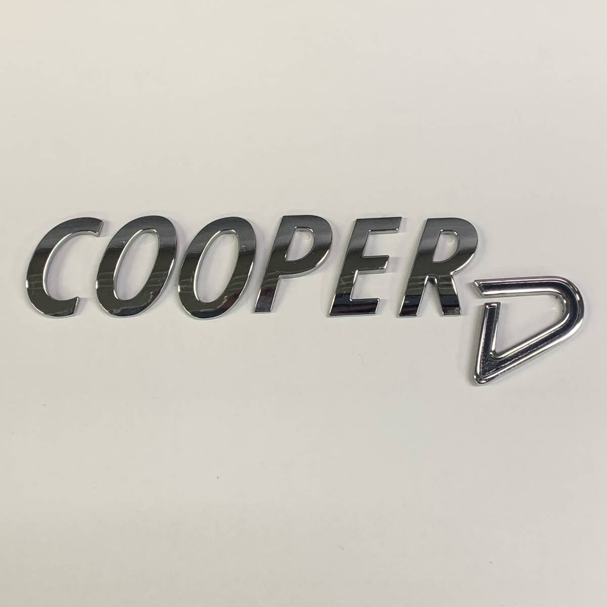 7aK2144E◆BMW MINI ミニ COOPER D クーパーD COOPERD エンブレム 正規品 純正 車 パーツ 現状拍卖