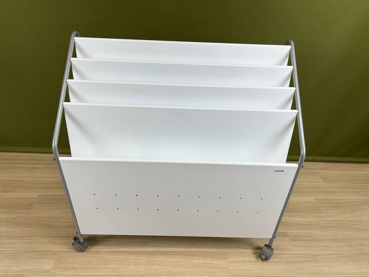 【中古】トヨダプロダクツ マガジンラック付新聞掛け W710×D35 JOIFA222 ホワイト★直接引取可拍卖