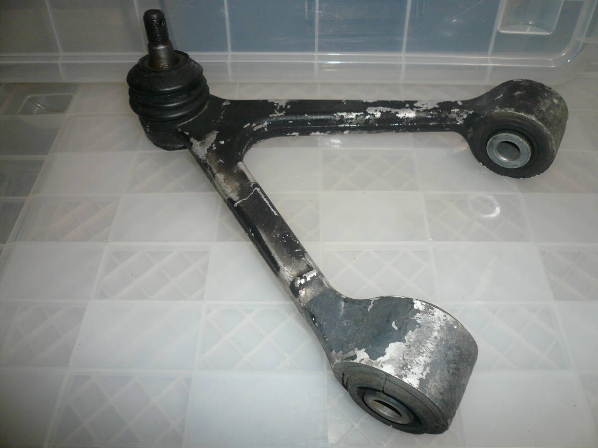 30 ソアラ 左 フロント アッパーアーム 当時物希少素人長期保管品拍卖