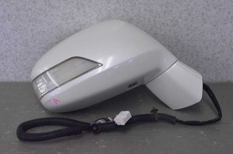 ステップワゴン スパーダ S 後期(RG2 RG1) 純正 ムラカミ 動作保証 右 ドアミラー 電格 9P ウィンカー ヒーター付 NH624P 8326 s005348拍卖