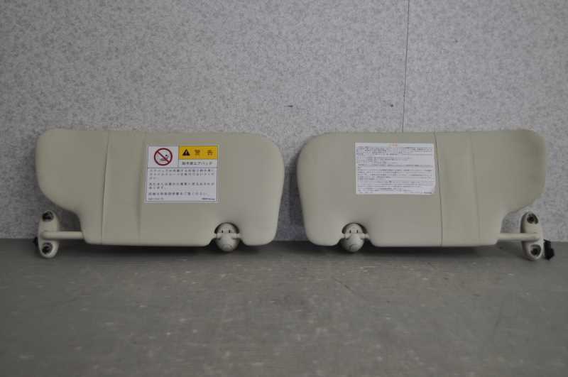 MINI クーパー クラブマンR55 右H ミニクーパー 後期 純正 破損無 サンバイザー バニティミラー付 左右Set 運転席 助手席 右 左 s018731C拍卖