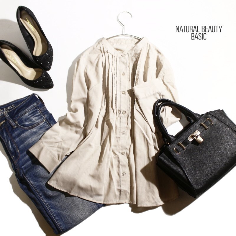 美品 ナチュラルビューティーベーシック 春 夏 オーガンジー ミセス ピンタック 丸首 デザイン ブラウス シャツ S ベージュ モックネック拍卖