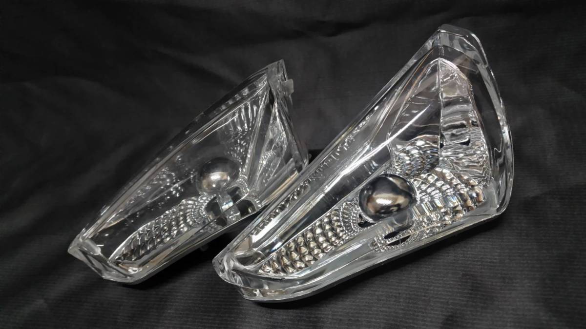 【管B04TF】ホンダ・フォルツァZ/X・MF08・社外新品ユーロウインカーフロント左右セット拍卖