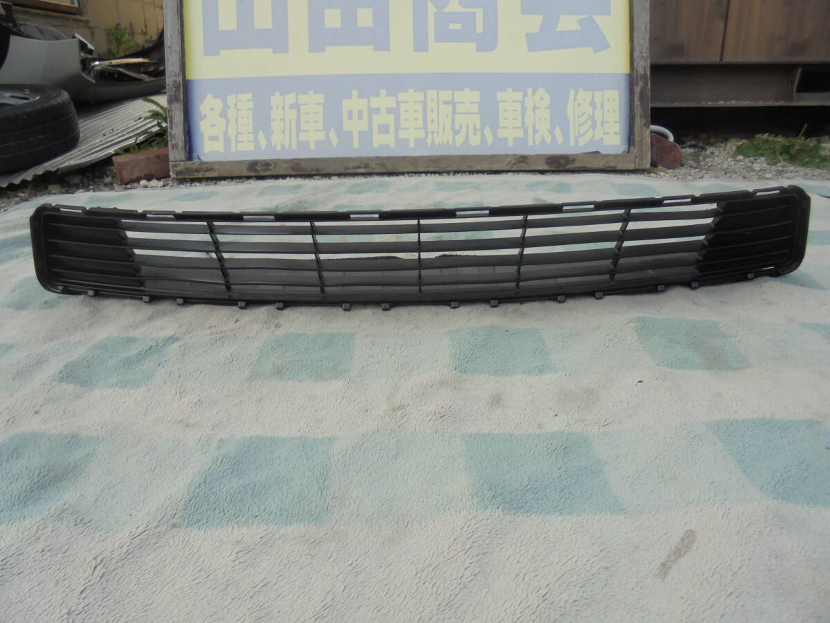 アクア NHP10 前期 純正 フロントバンパー ロアグリル 53112-52370 7280拍卖