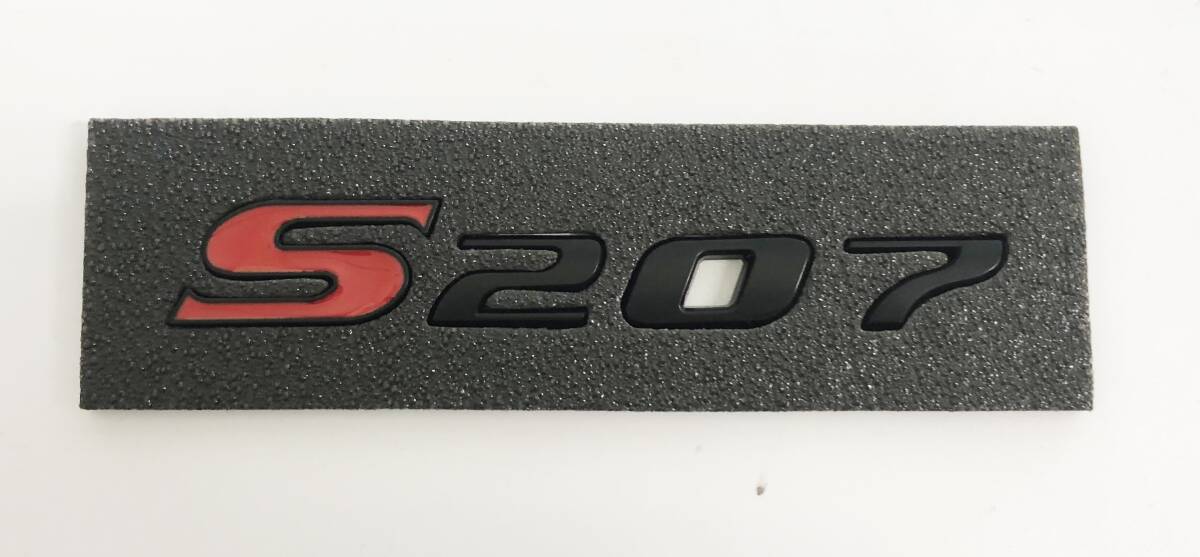 ST-137 スバル SUBARU WRX STI S207 マットブラック エンブレム 3M両面テープ付き拍卖