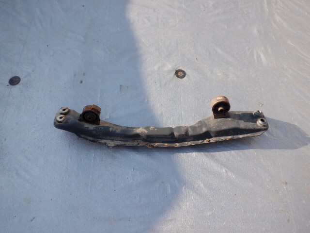 ST162C セリカ 純正 フロントメンバー 70869/H拍卖