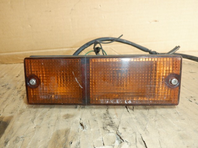 JR120 ピアッツァネロ 純正 右 ウインカー スタンレイ 041-0065 管番70881/b1拍卖