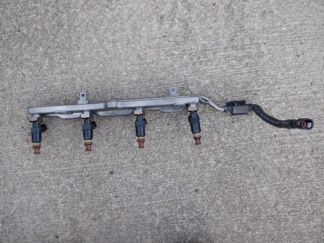 FN2 ユーロ シビック タイプR 純正 インジェクターコモンレール 70901/b1拍卖