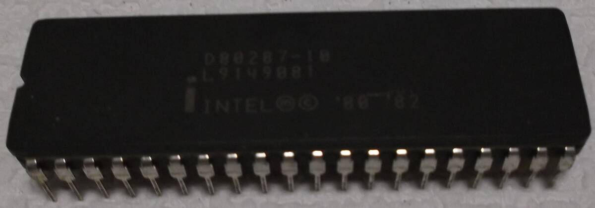 中古品 intel D80287-10 10MHz 現状品③拍卖
