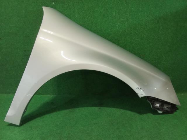 VW ジェッタ ABA-1KCAV 右 フェンダー LA7W拍卖