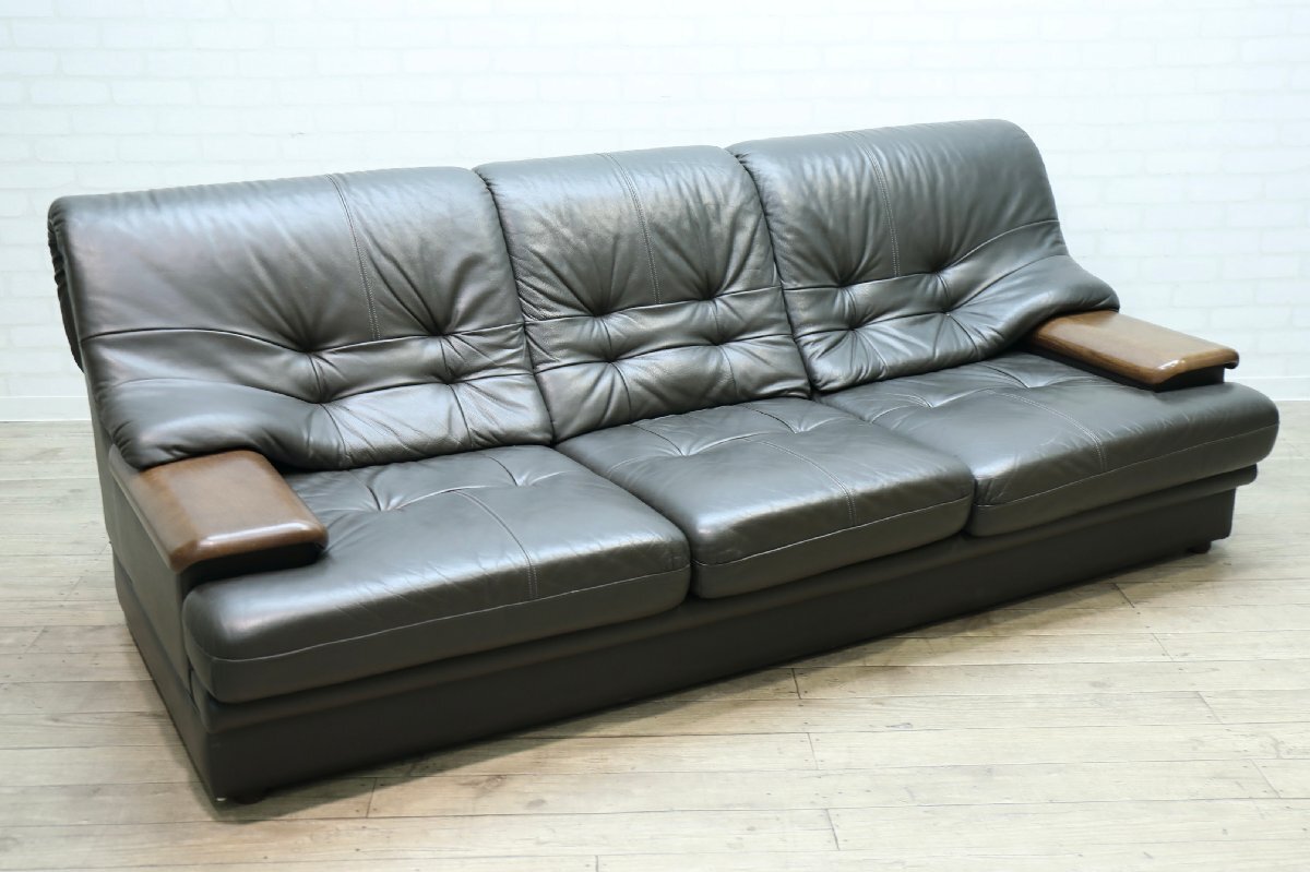 ■【I0037】★カリモク★karimoku★3人掛けソファ★オールド★本革★ソファ★応接★リビング★拍卖