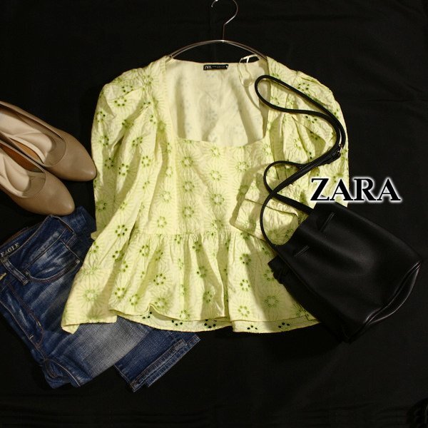 美品 ザラ ZARA 可愛い ボリュームショルダー パンチング刺繍 コットン カットソー XS 春 夏 25D04拍卖