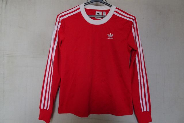 adidas/アディダス/長袖プルオーバー/ロゴプリント柄生地/三つ葉ロゴ/白3本ラインテープ/袖口リブ/赤/レッド/Sサイズ(4/7R7)拍卖