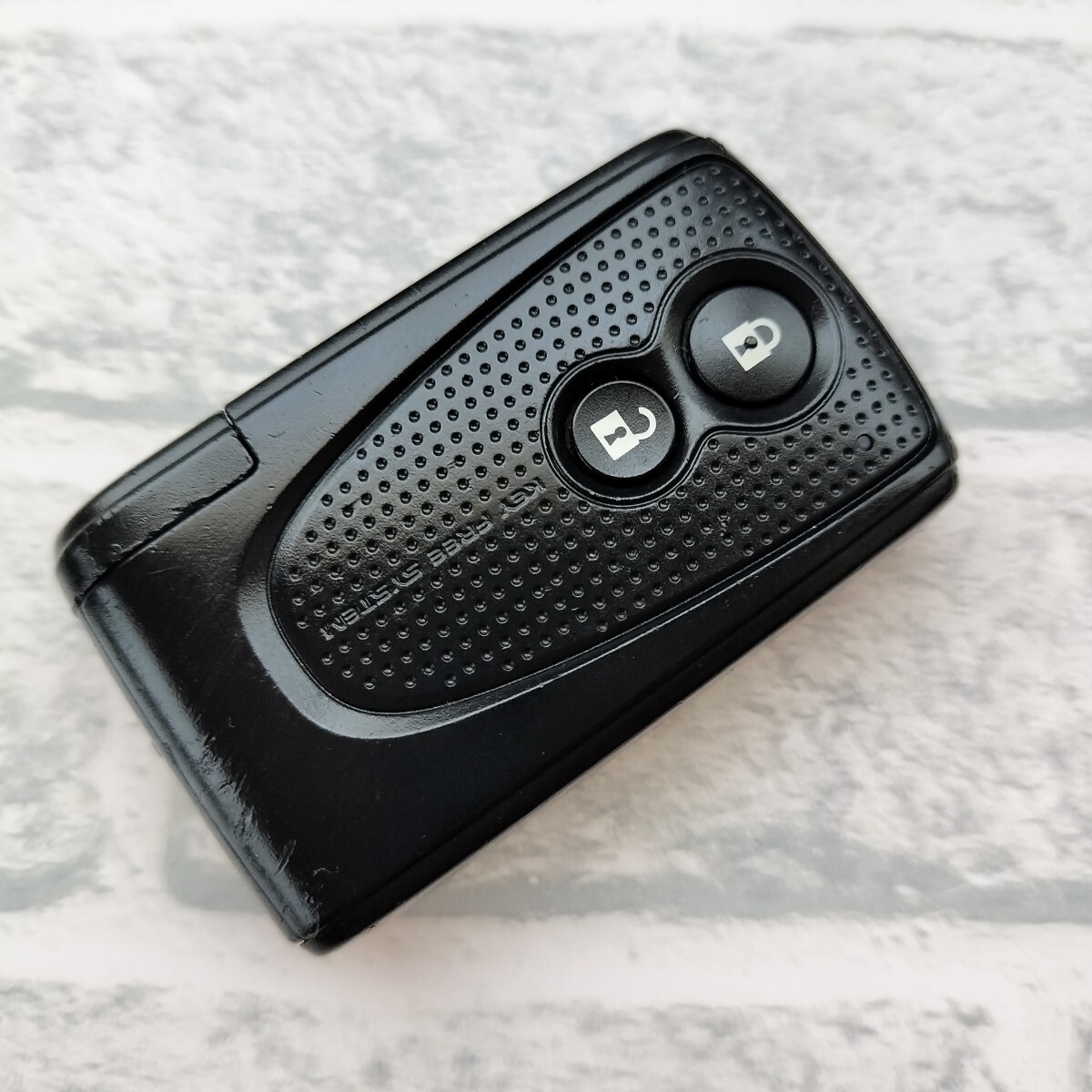 ☆送料無料/ダイハツ/2ボタン/007YUUL0791/ムーヴ L175S L185S/コンテ L575S/タント L350S/ミラ L275S/スマートキー/キーレス☆A2502-9-7拍卖