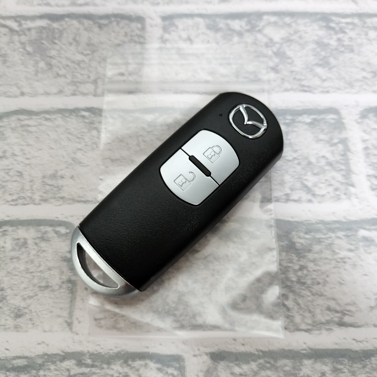 ☆未使用保管/送料無料/マツダ/2ボタン/5WK43400B/デミオ/アクセラ/アテンザ/CX-3/CX-5他/キーレス/スマートキー☆B2504-4-2拍卖