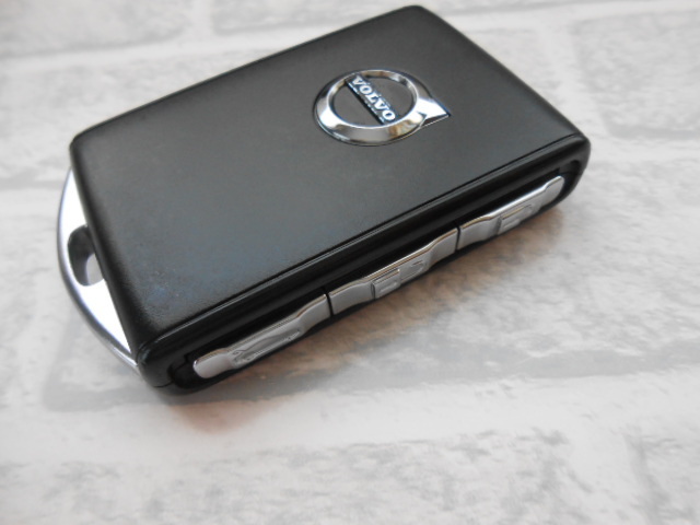 ☆現行モデル/送料無料/ボルボ/純正/4ボタン/スマートキー/キーレス☆B2501-15-1拍卖