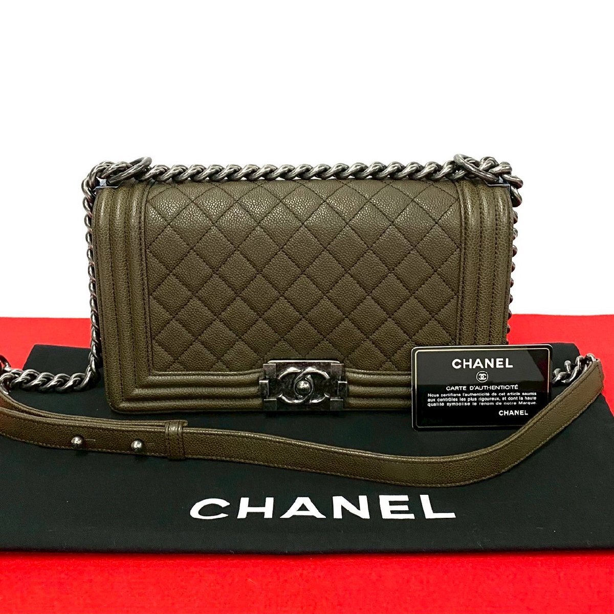 未使用保管品 カード シール有 23番台 CHANEL シャネル ボーイシャネル ココマーク レザー チェーン ショルダーバッグ カーキ 38130拍卖