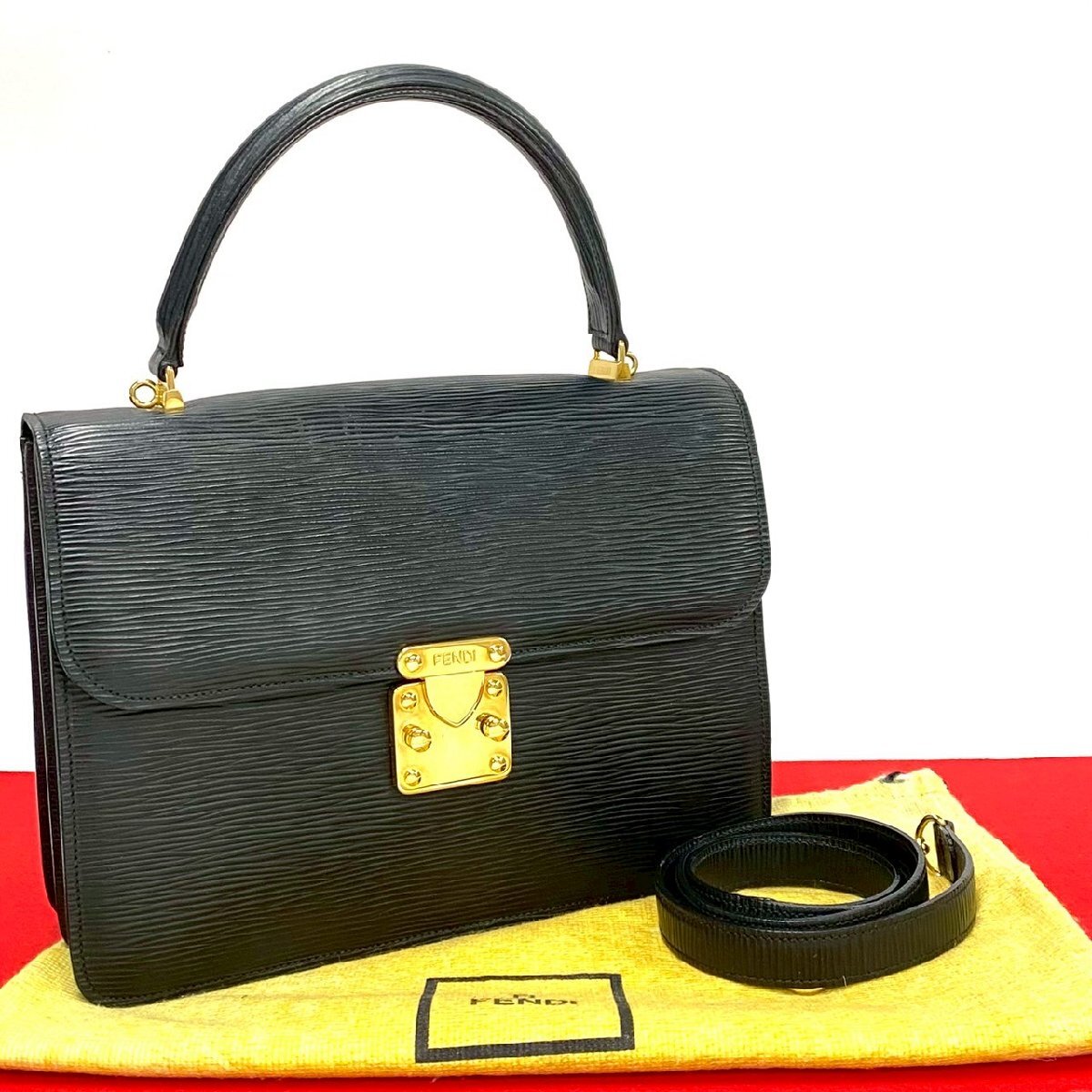 極 美品 袋付き FENDI フェンディ ヴィンテージ FF ロゴ 金具 エピ レザー 本革 2way ハンドバッグ ショルダーバッグ ブラック 47166拍卖