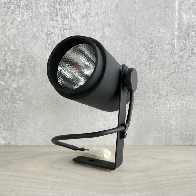 新品 YAMAGIWA ヤマギワ照明 大阪ヒルトン 特別注文品 ダウンライト 15個セット スポットライト D-12202 LED照明器具 /CY-8638在★6拍卖