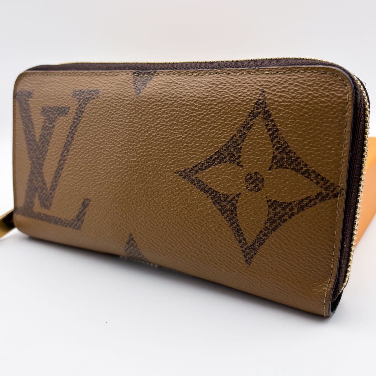 【超美品】ルイヴィトン ジッピーウォレット モノグラムジャイアントリバース拍卖
