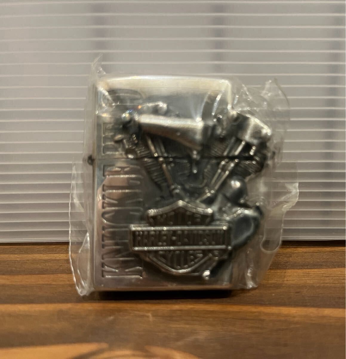 当時物 未開封 未使用 ジッポー / Harley-Daveidson ハーレー ダビッドソン / 1936〜1947 KNUCKLE HEAD ナックル ヘッド 2000年 シリアル付拍卖