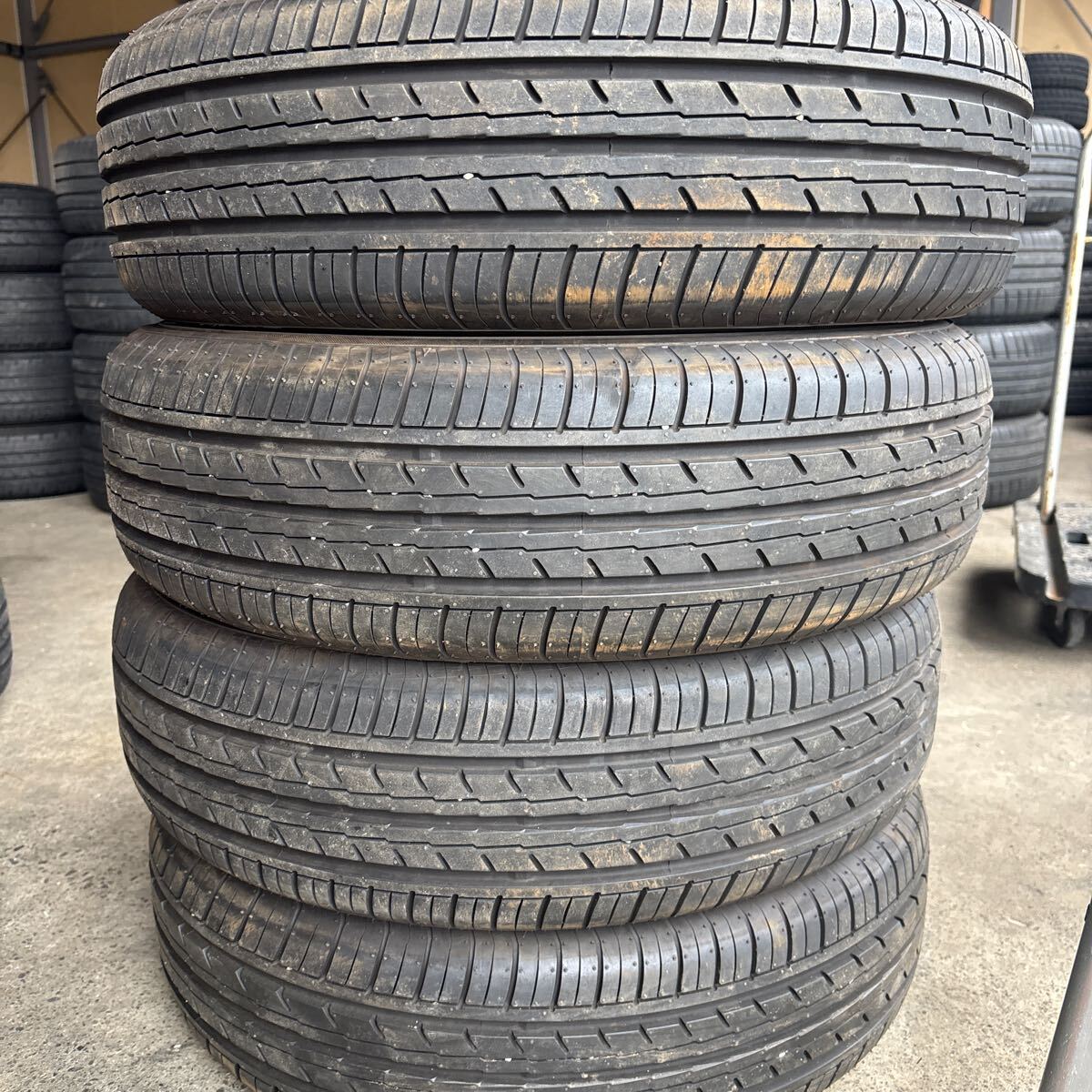 ◆送料無料◆185/65R15 88S◆ YOKOHAMA BLUEARTH-ES ES32 サマータイヤ 2023年製 4本セット拍卖