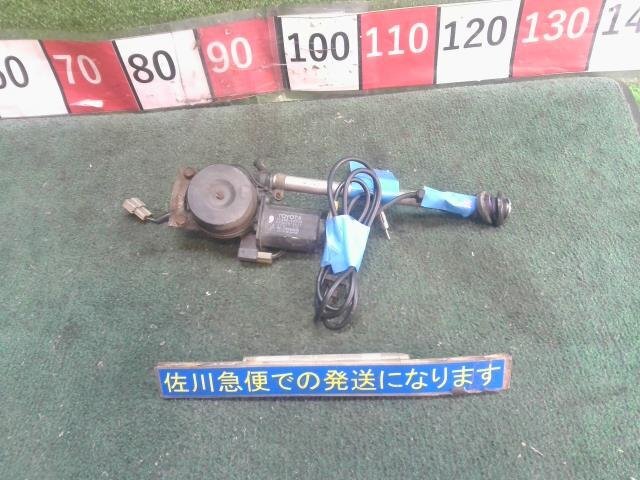 トヨタ 80系 80ランクル 後期 VX_LTD HDJ81V オートアンテナ アンテナ 86300-60040 動作OK ブラケット錆び有り 先端ゴムブッシュ切れ有拍卖