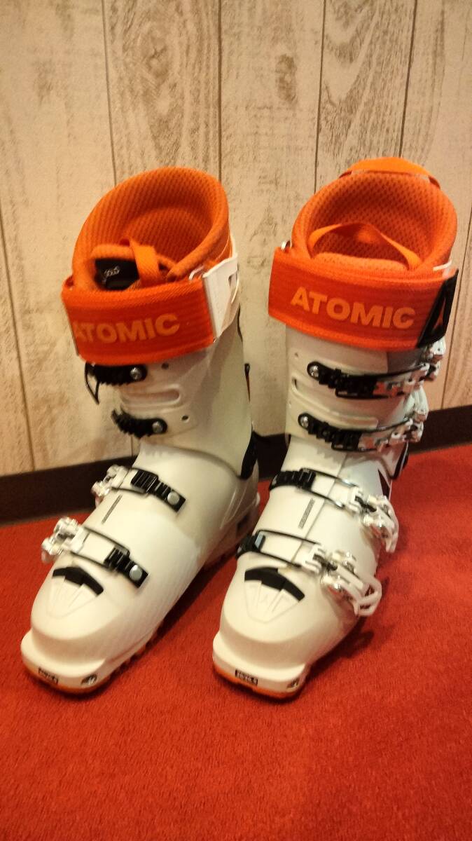 18/19モデル ATOMIC ブーツ HAWX ULTRA XTD 120 26.0-26.5cm ラスト幅98mm(基準サイズ)メモリーフィット 雪上未使用 展示品 HB01拍卖